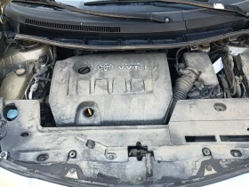 Toyota Auris 1.6, 124 к.с. Газов инжекцион, снимка 11