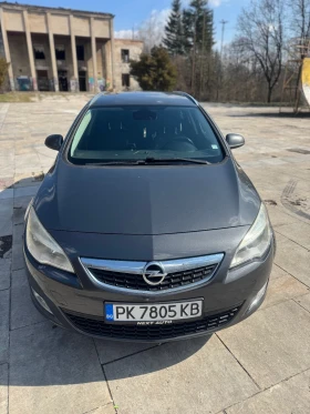 Opel Astra 1.7 CDTI Cosmo, снимка 1