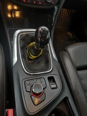 Opel Insignia лимузина, снимка 6