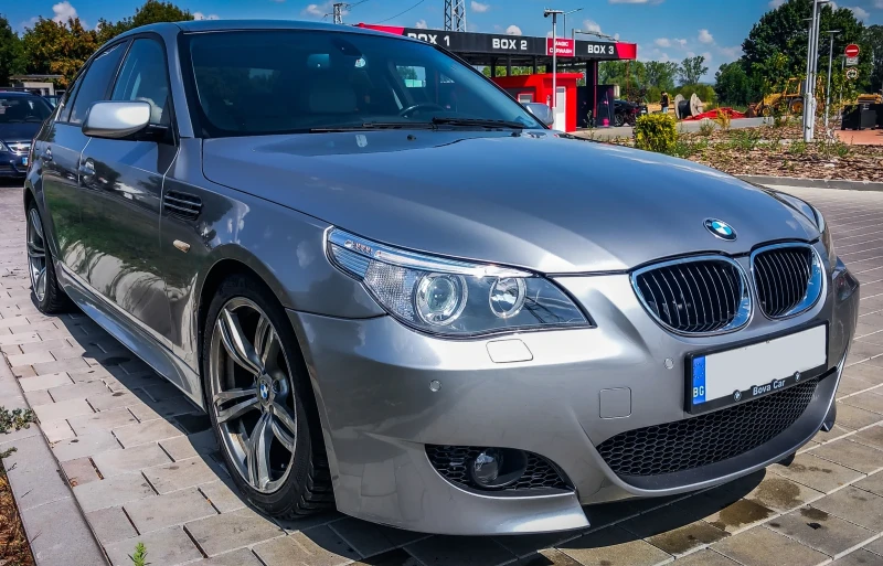 BMW 545 Ръчни скорости, снимка 2 - Автомобили и джипове - 47138870