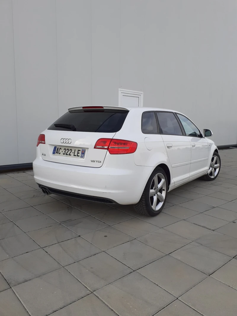 Audi A3 S-LINE , снимка 3 - Автомобили и джипове - 48346641