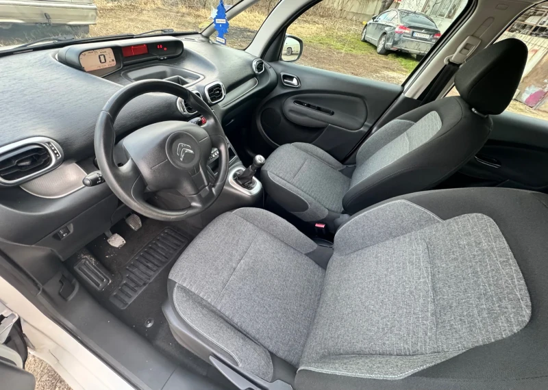 Citroen C3 Picasso 1.6 BlueHdi 99kc , снимка 8 - Автомобили и джипове - 48871900