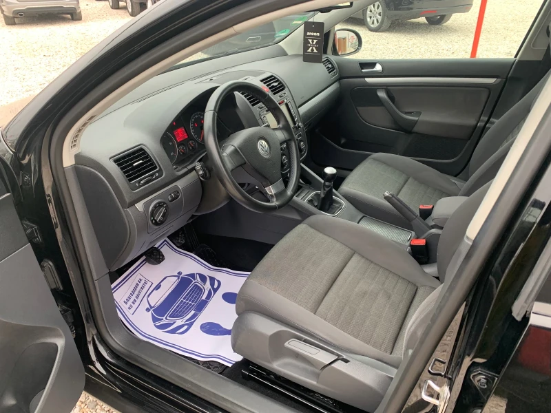 VW Golf 1.9TDI 6ск, снимка 9 - Автомобили и джипове - 49414598