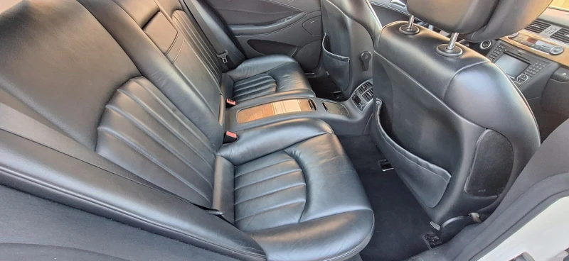Mercedes-Benz CLS 320 CLS 320CDI, снимка 10 - Автомобили и джипове - 49986078