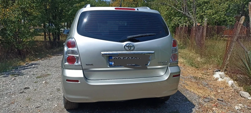 Toyota Corolla verso Газ, снимка 3 - Автомобили и джипове - 51993182