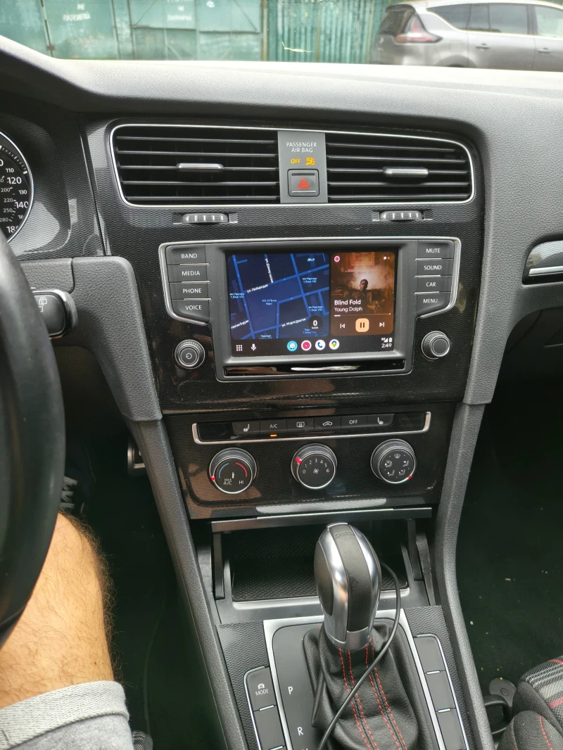 VW Golf GTI, снимка 3 - Автомобили и джипове - 52486391