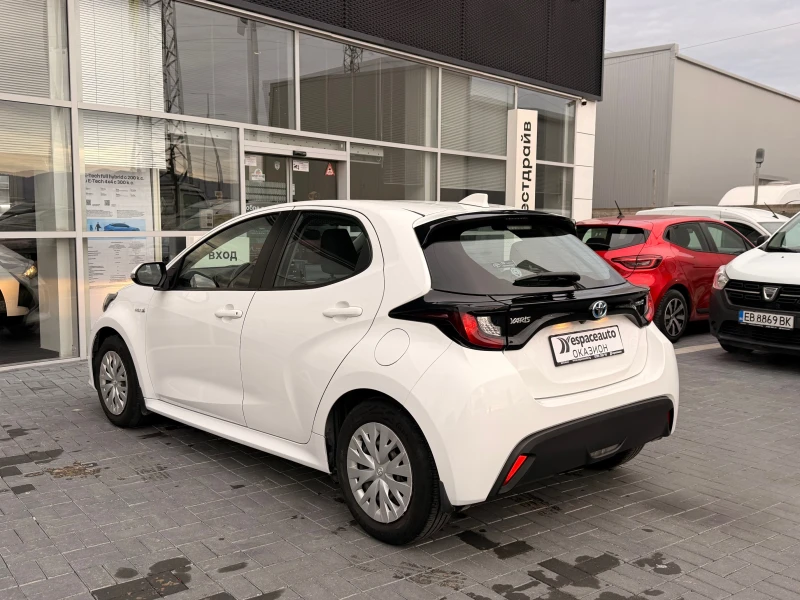 Toyota Yaris 1.5 Hybrid / 115 к.c.  / automat /, снимка 6 - Автомобили и джипове - 53110184