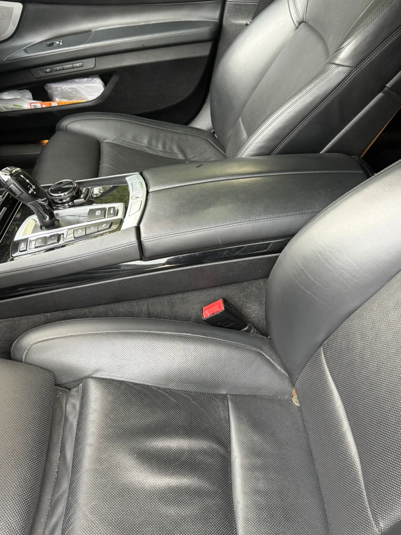 BMW 750 3000, снимка 13 - Автомобили и джипове - 53130056