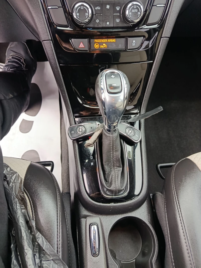 Opel Mokka X 1.6CDTI COSMO АВТОМАТИК 136кс., снимка 12 - Автомобили и джипове - 53464570
