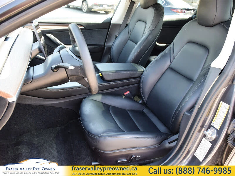 Tesla Model Y Standard Range Plus, снимка 11 - Автомобили и джипове - 56329916