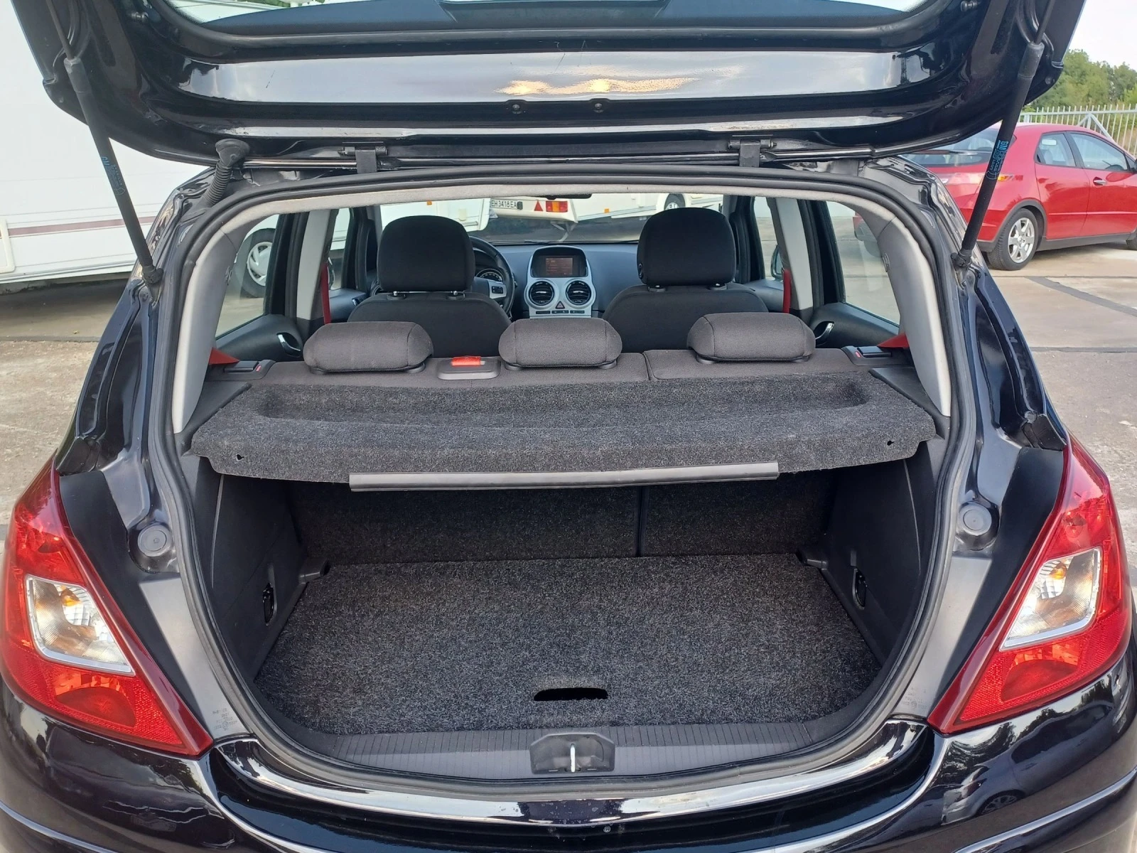 Opel Corsa 1.6 16v Turbo GSi 6ск.Швейцария | Mobile.bg — изображение 12