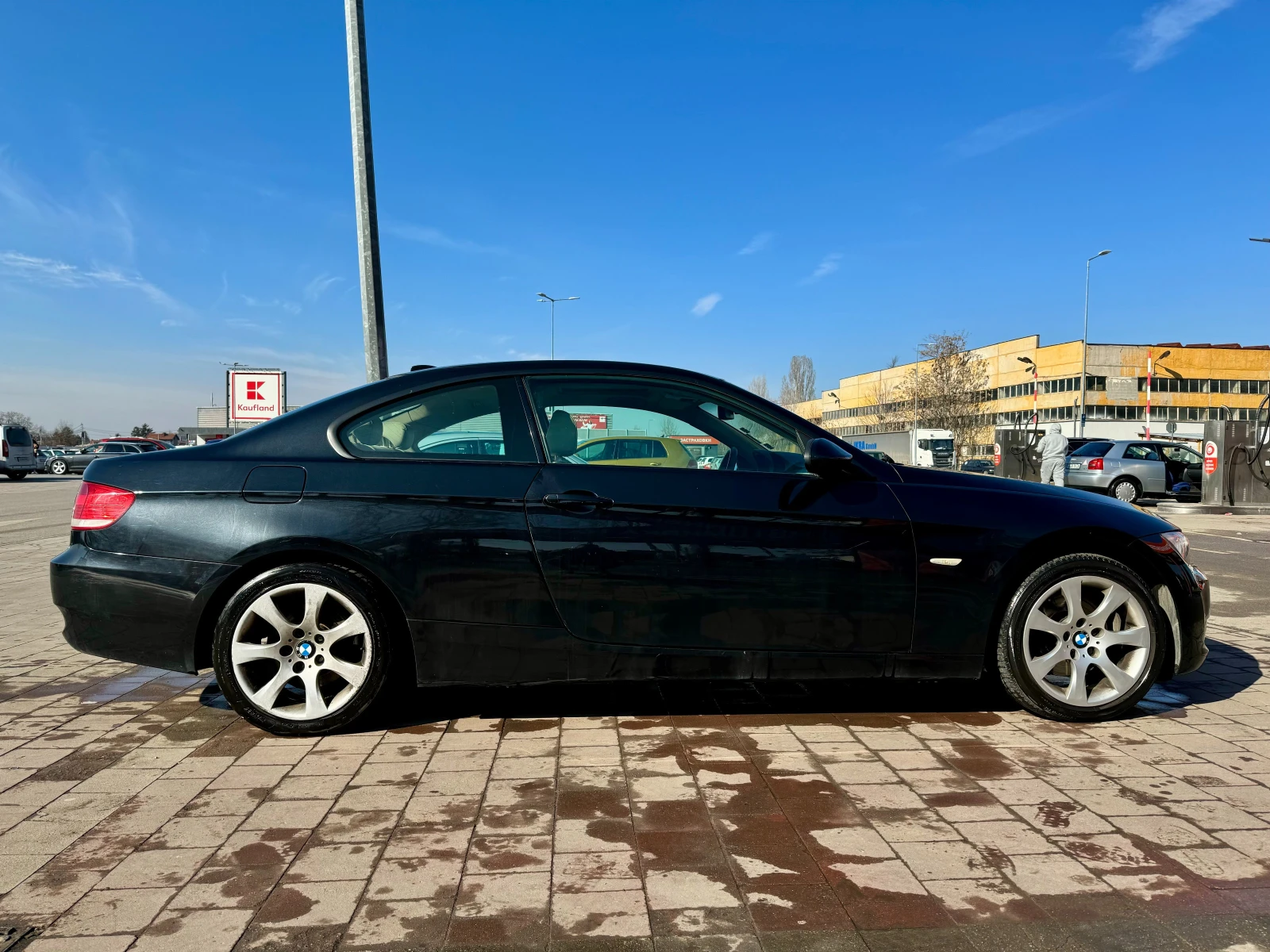 BMW 320 Coupe/NAVI/КОЖА - изображение 2