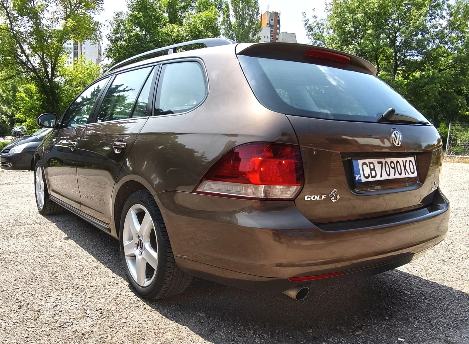 VW Golf 1.6 tdi 105 - изображение 4
