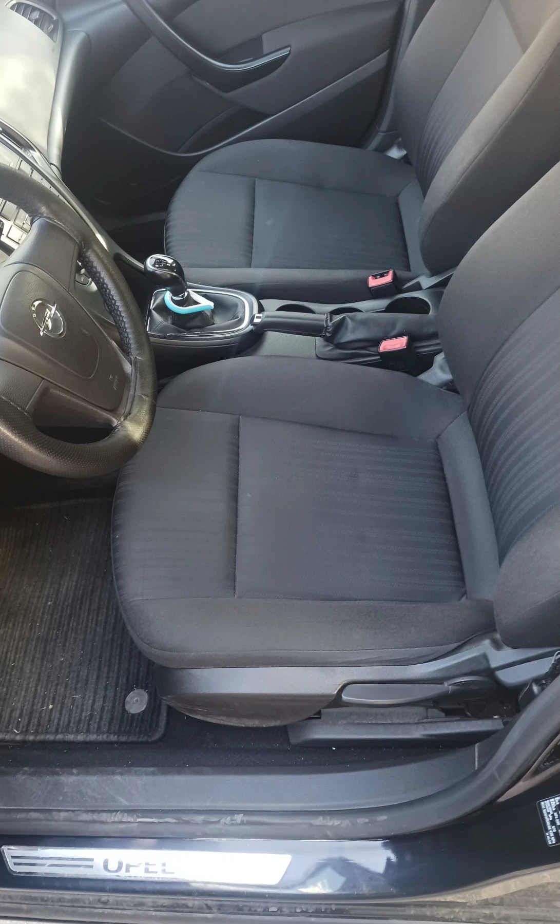 Opel Astra 1.3 DTE 95HP ECOFLEX  - изображение 8