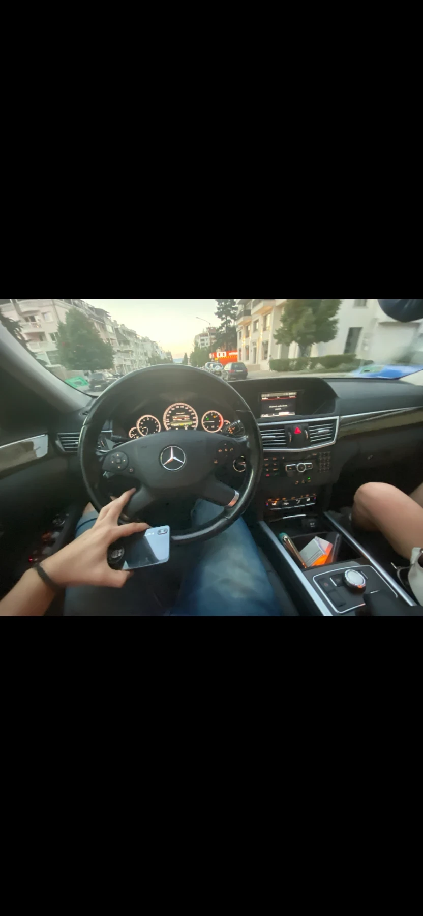 Mercedes-Benz E 200 Обслужен+ вериги Топ | Mobile.bg — изображение 13