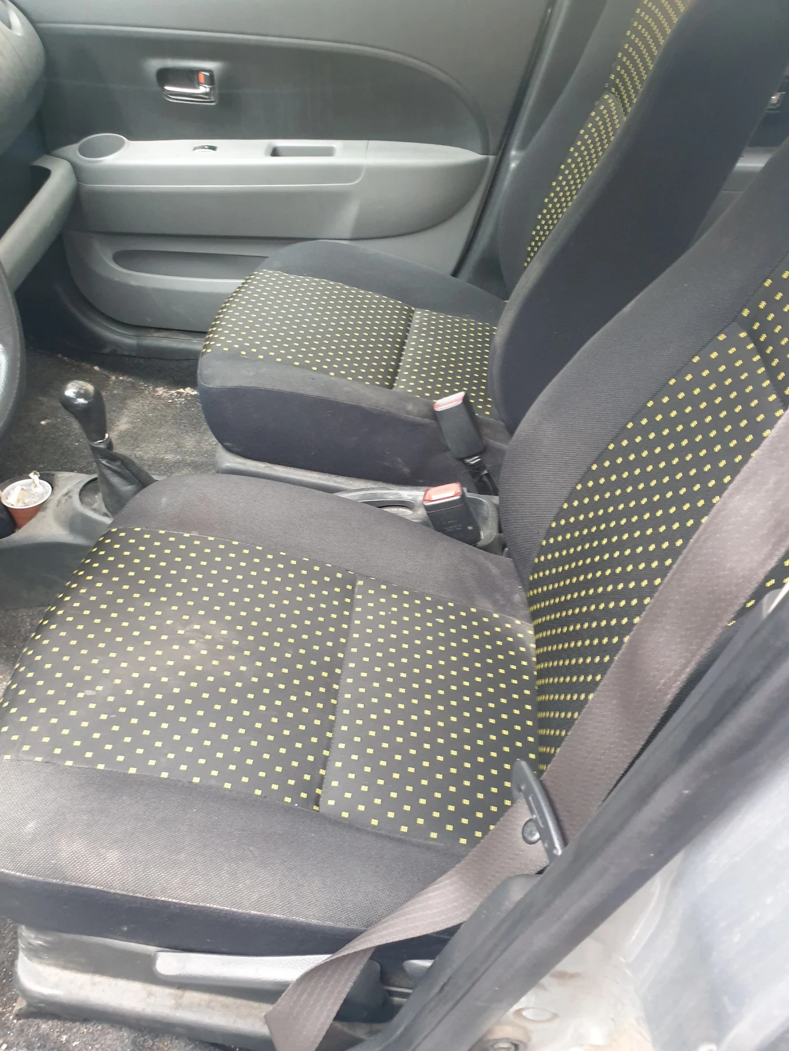 Daihatsu Sirion  - изображение 4