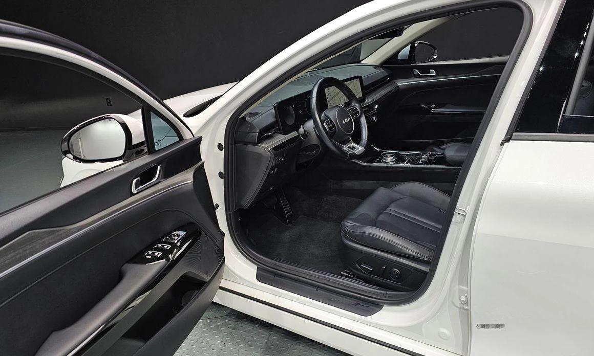 Kia K5 2.0 Noblesse * -   *  | Mobile.bg   11