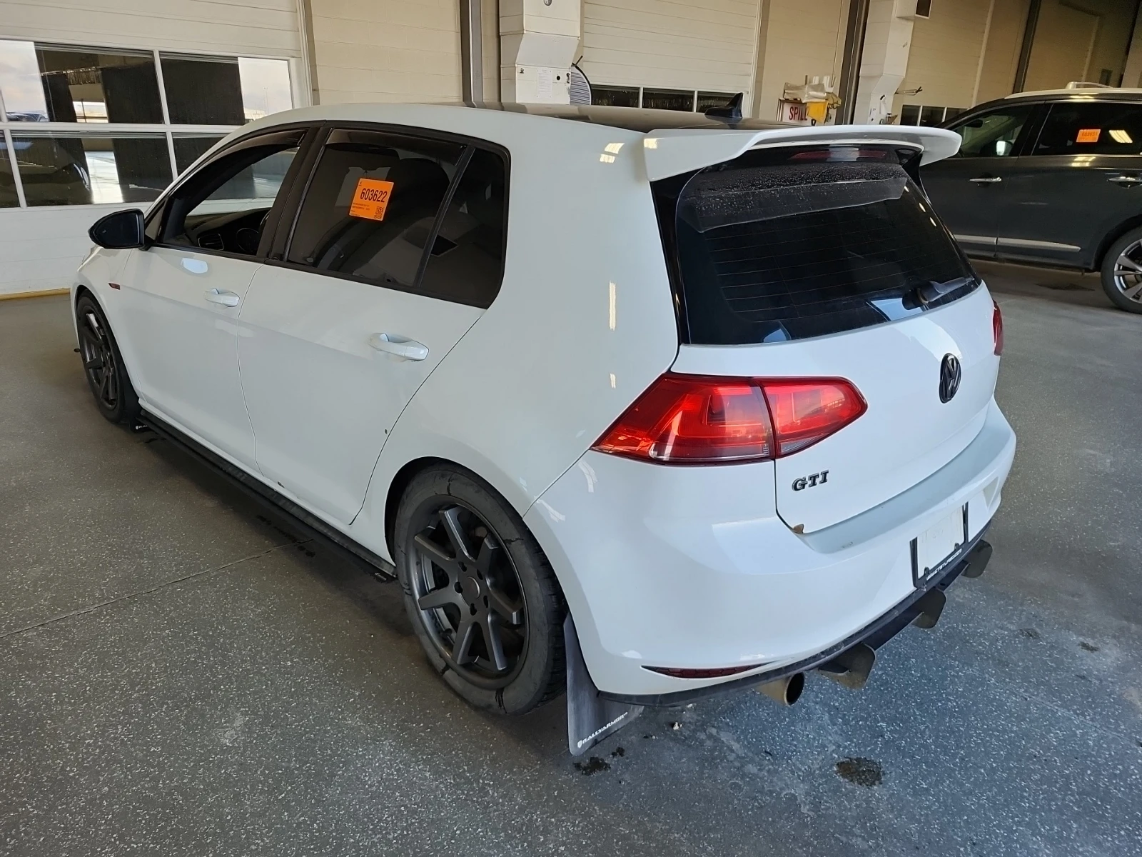 VW Golf * GTI* CARFAX *    | Mobile.bg   3