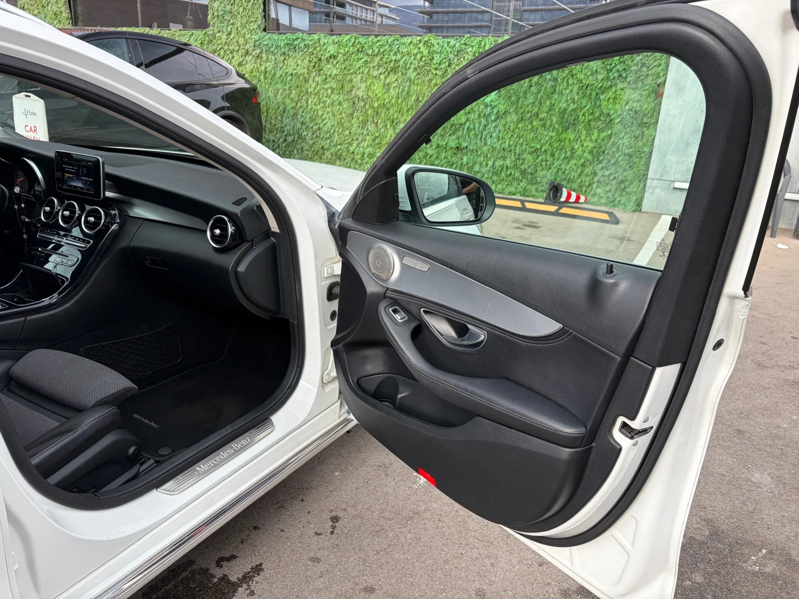 Mercedes-Benz C 220 | Mobile.bg   12