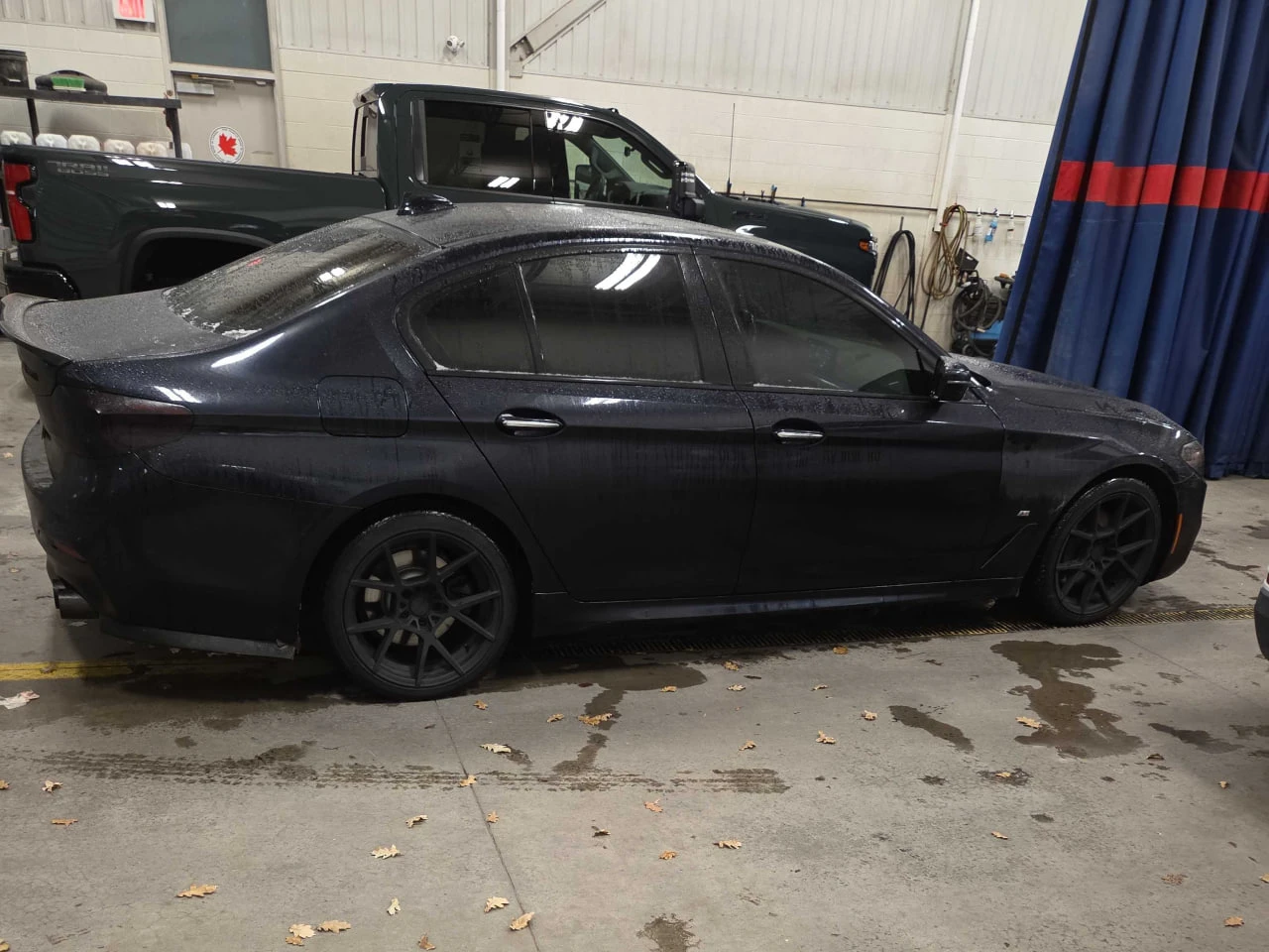 BMW 530 CARFAX* АВТОФИНАНСИРАНЕ БЕЗ ПЪРВОНАЧАЛНА ВНОСКА - изображение 3