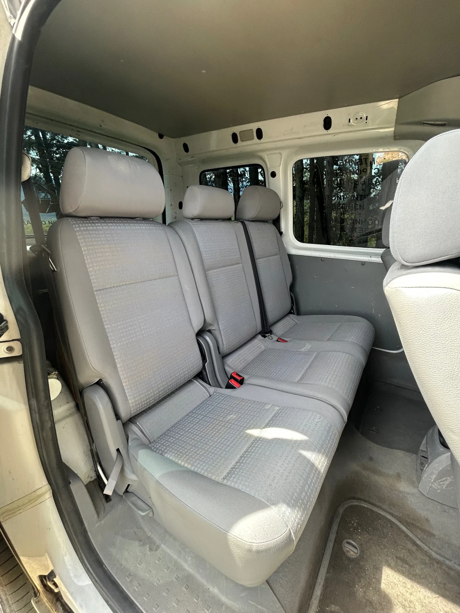 VW Caddy 1.9 TDI DSG, снимка 7 - Автомобили и джипове - 54403506