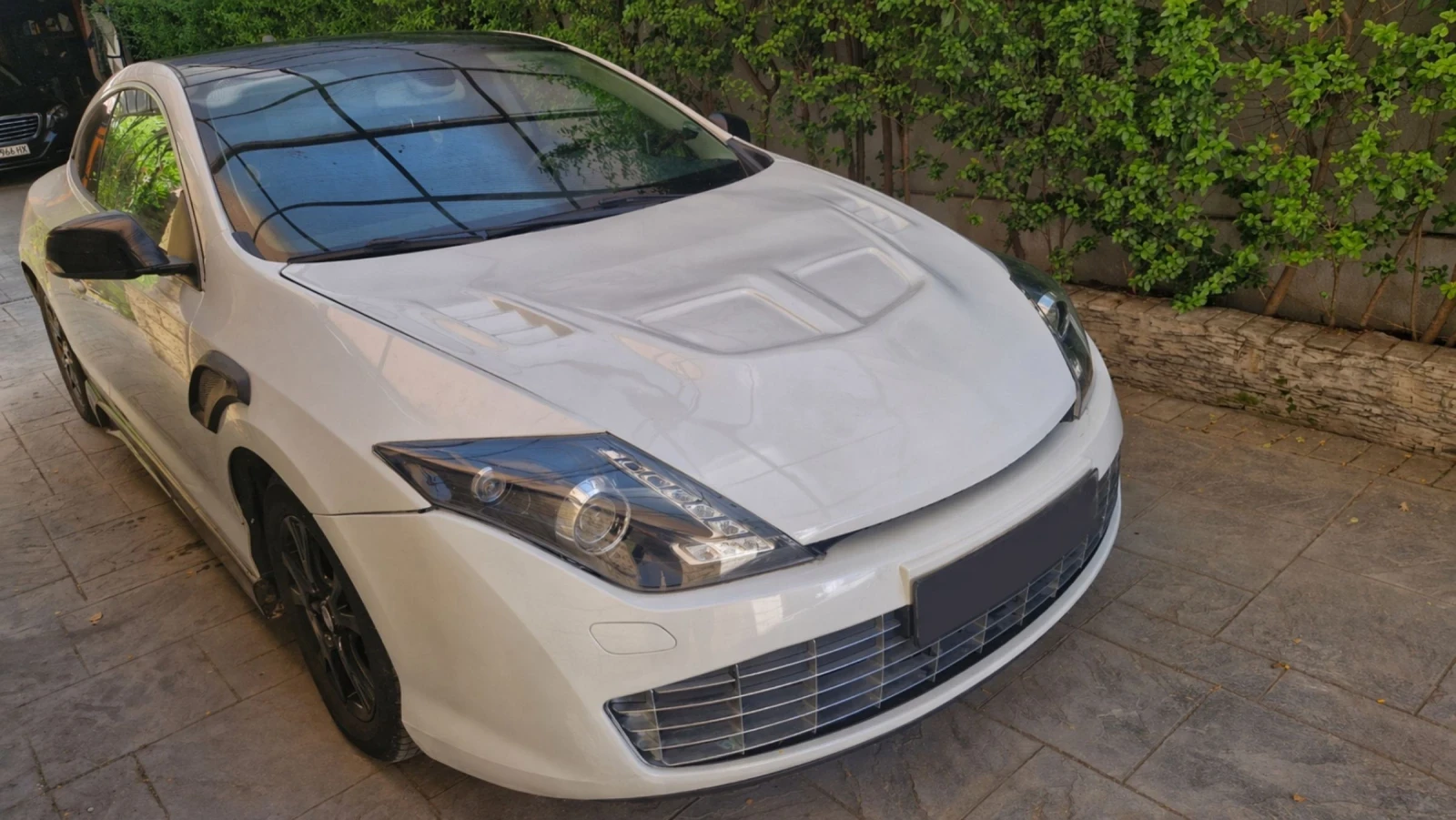 Renault Laguna Купе, снимка 6 - Автомобили и джипове - 54271263