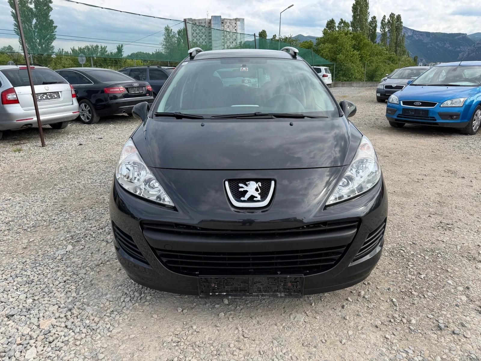 Peugeot 207 1.6HDI-90PS, снимка 2 - Автомобили и джипове - 54665329