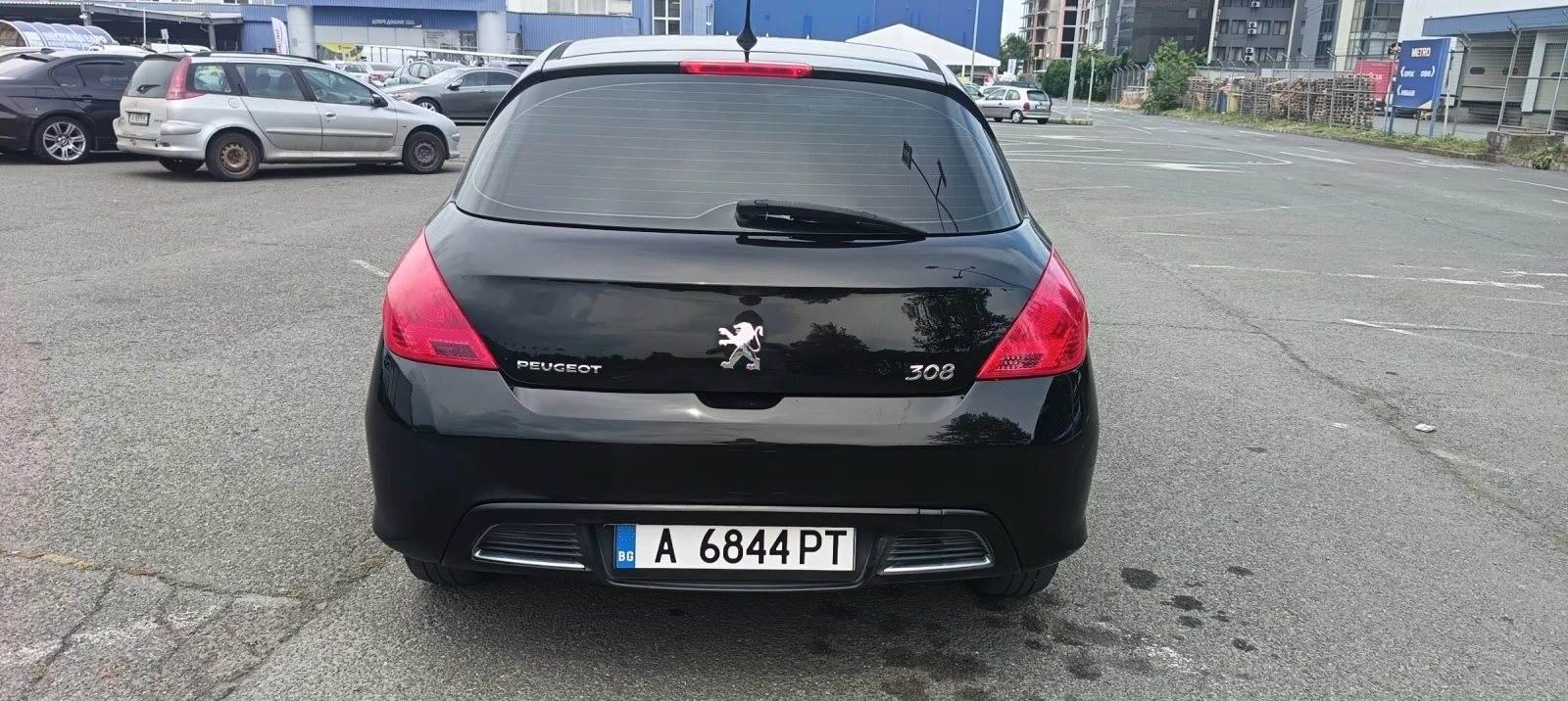 Peugeot 308 1.4 Бензин , снимка 4 - Автомобили и джипове - 54751430