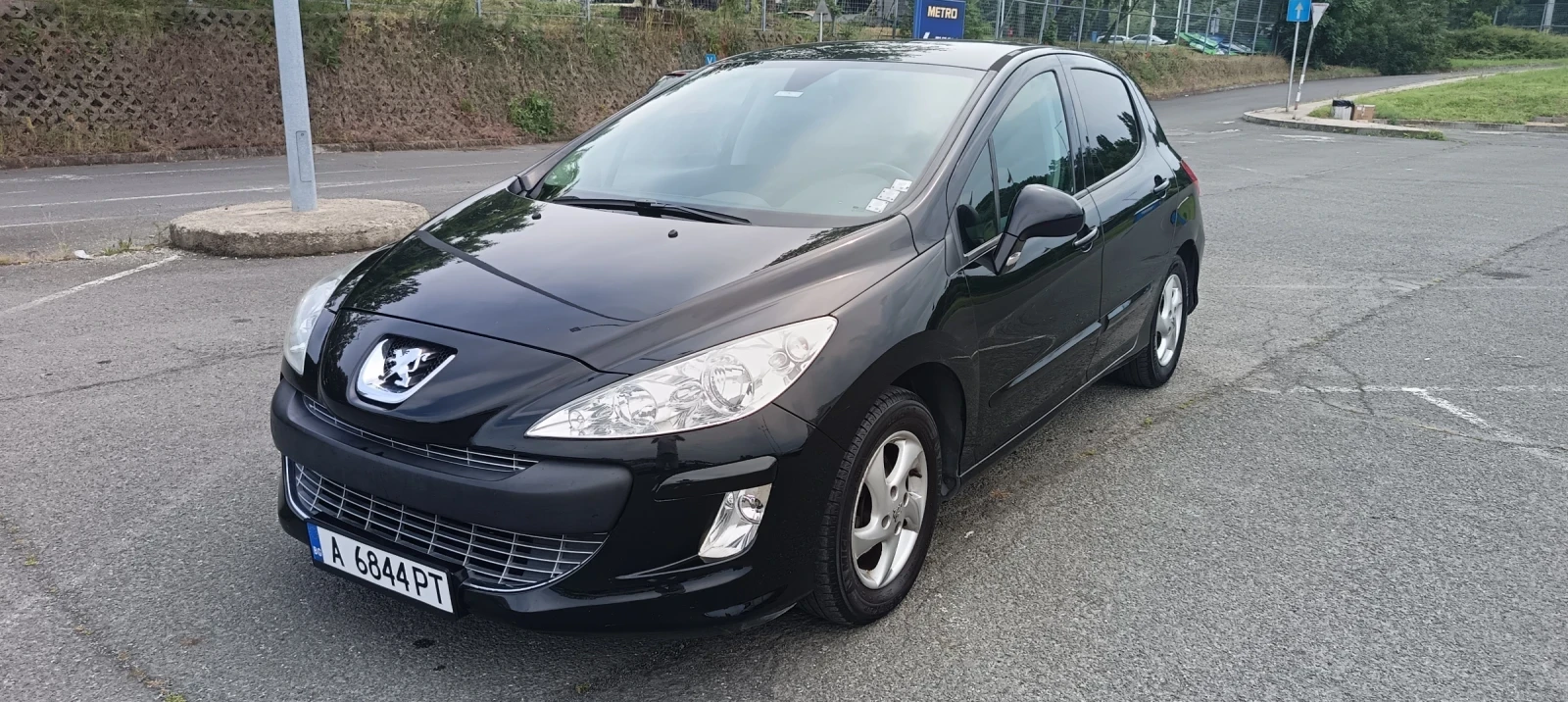 Peugeot 308 1.4 Бензин , снимка 7 - Автомобили и джипове - 54751430
