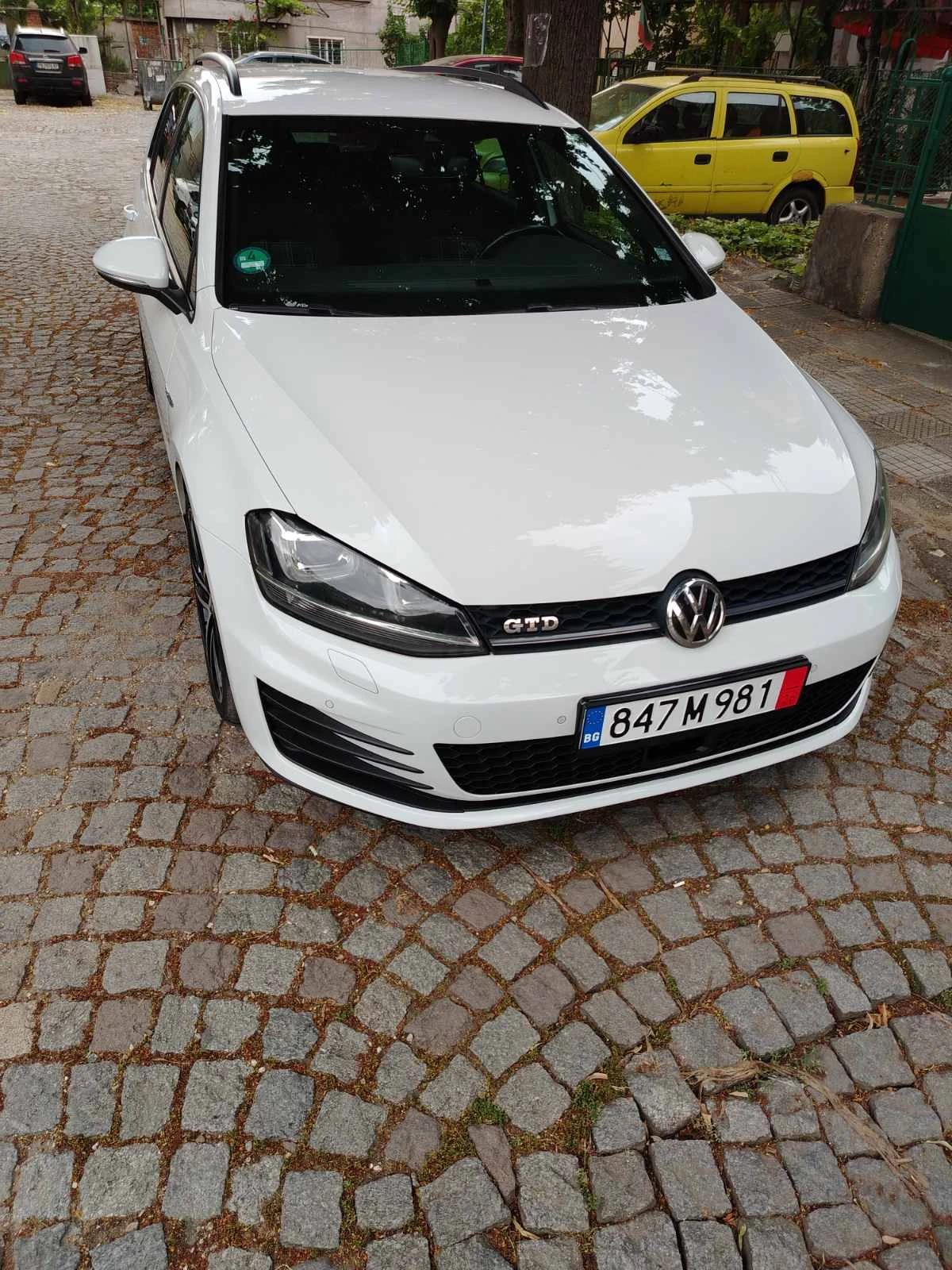 VW Golf GTD
