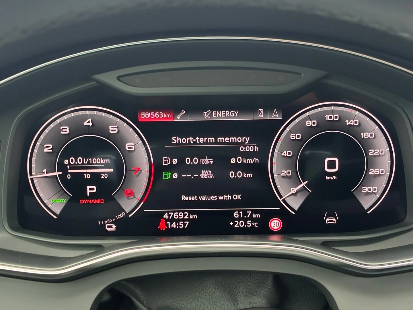 Audi A6, снимка 15 - Автомобили и джипове - 54818543
