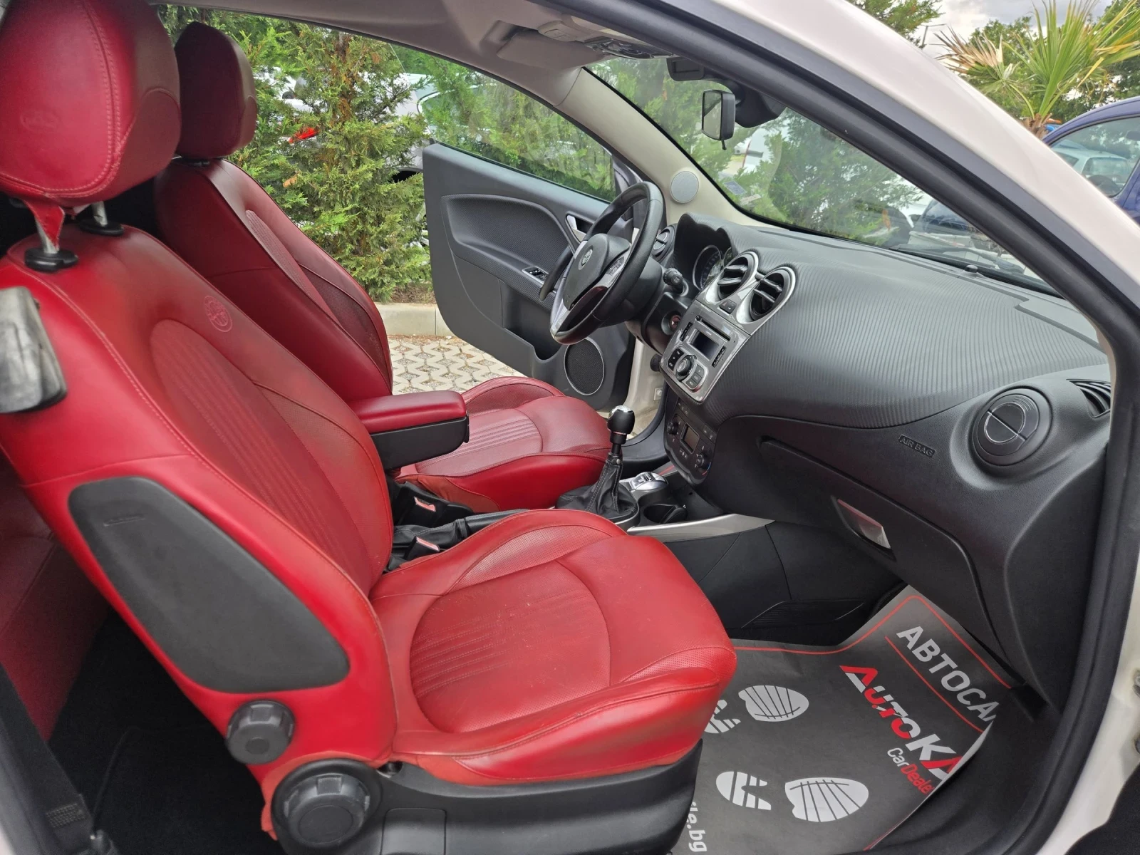 Alfa Romeo MiTo 1.4T-156, кс= 6СК= КЛИМАТРОНИК= АВТОПИЛОТ, снимка 14 - Автомобили и джипове - 54933443
