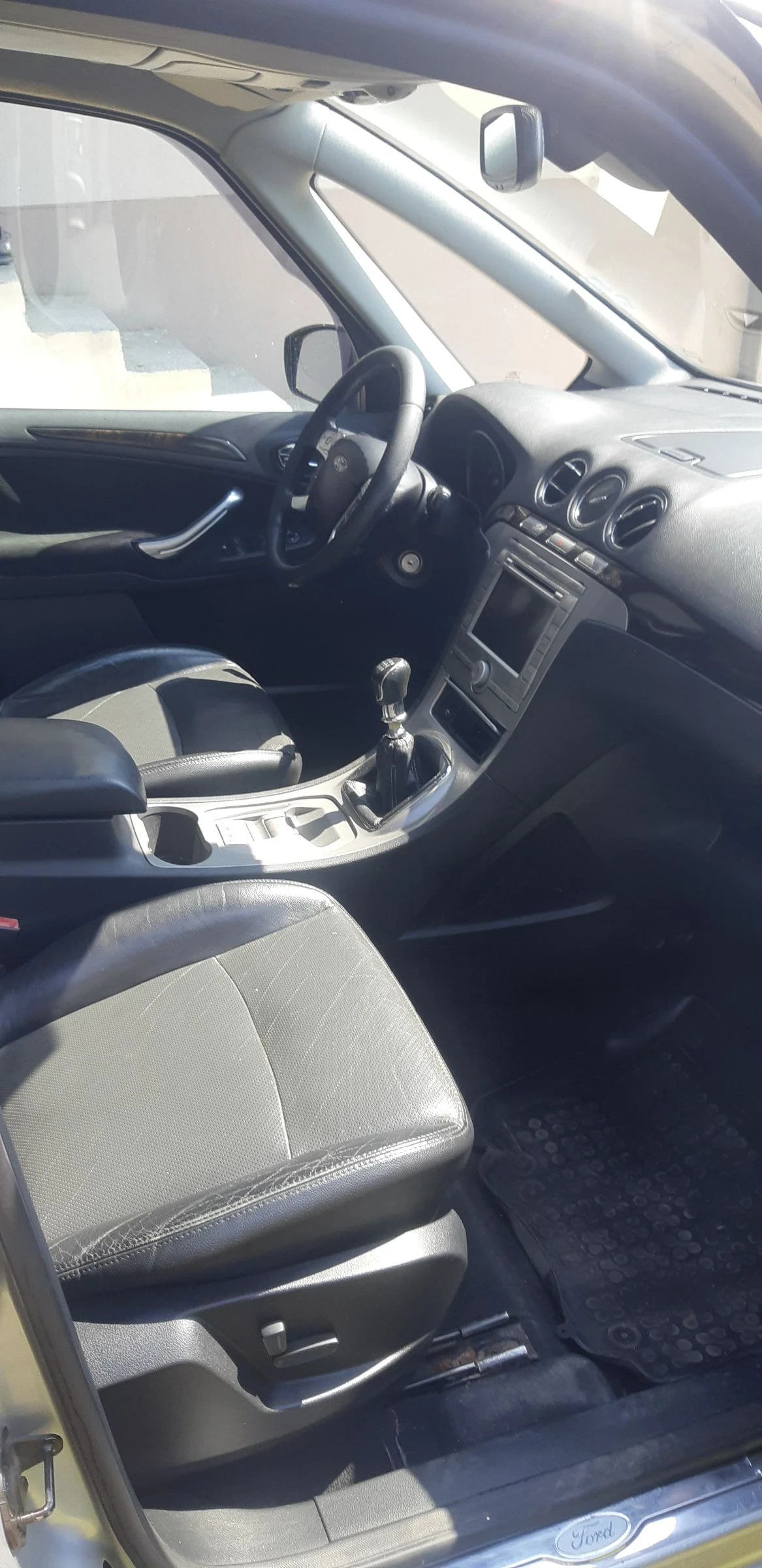 Ford Galaxy 2.0-140кс 7 места, снимка 13 - Автомобили и джипове - 54977295