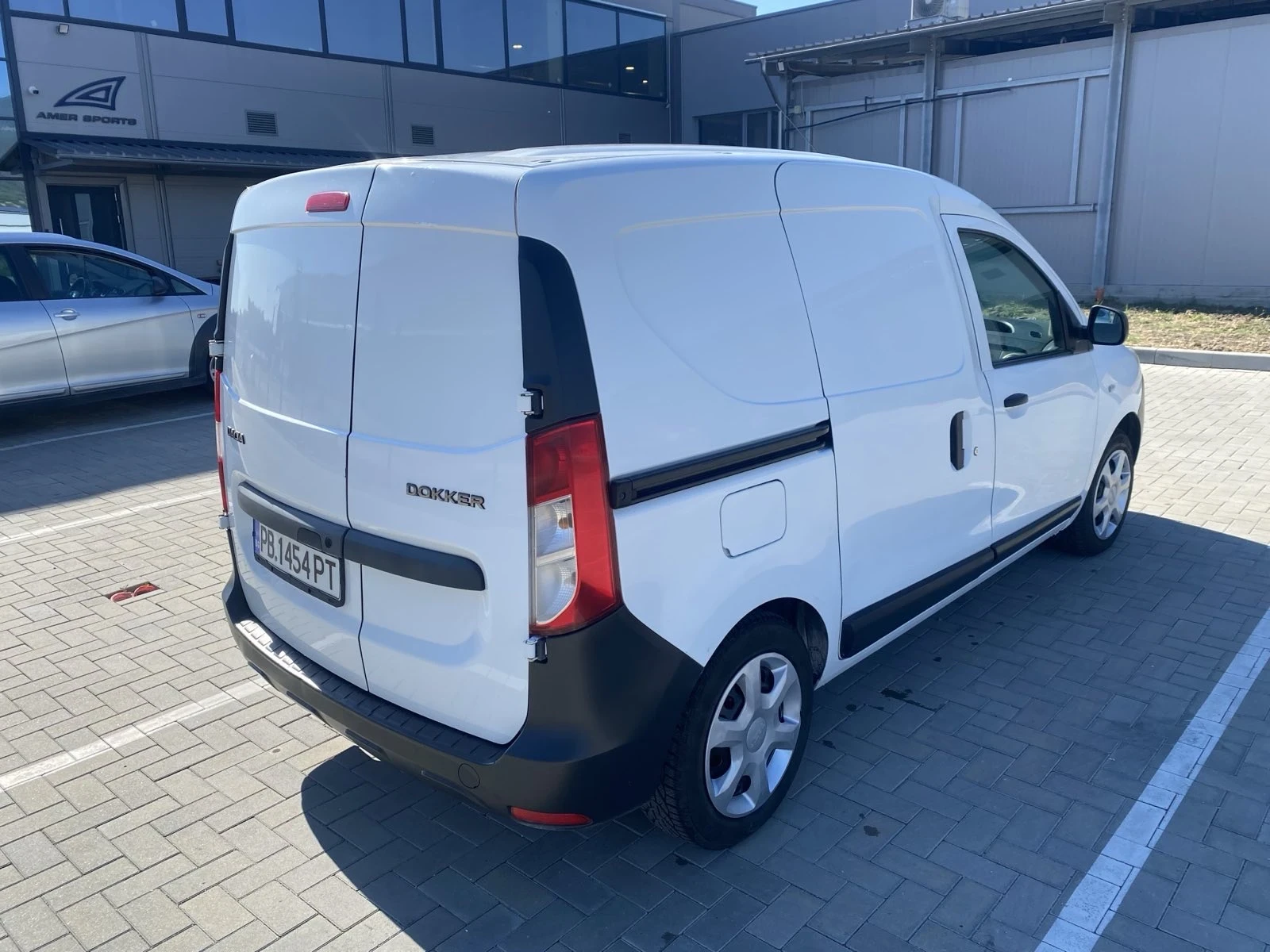Dacia Dokker 1.5, снимка 6 - Автомобили и джипове - 55430110