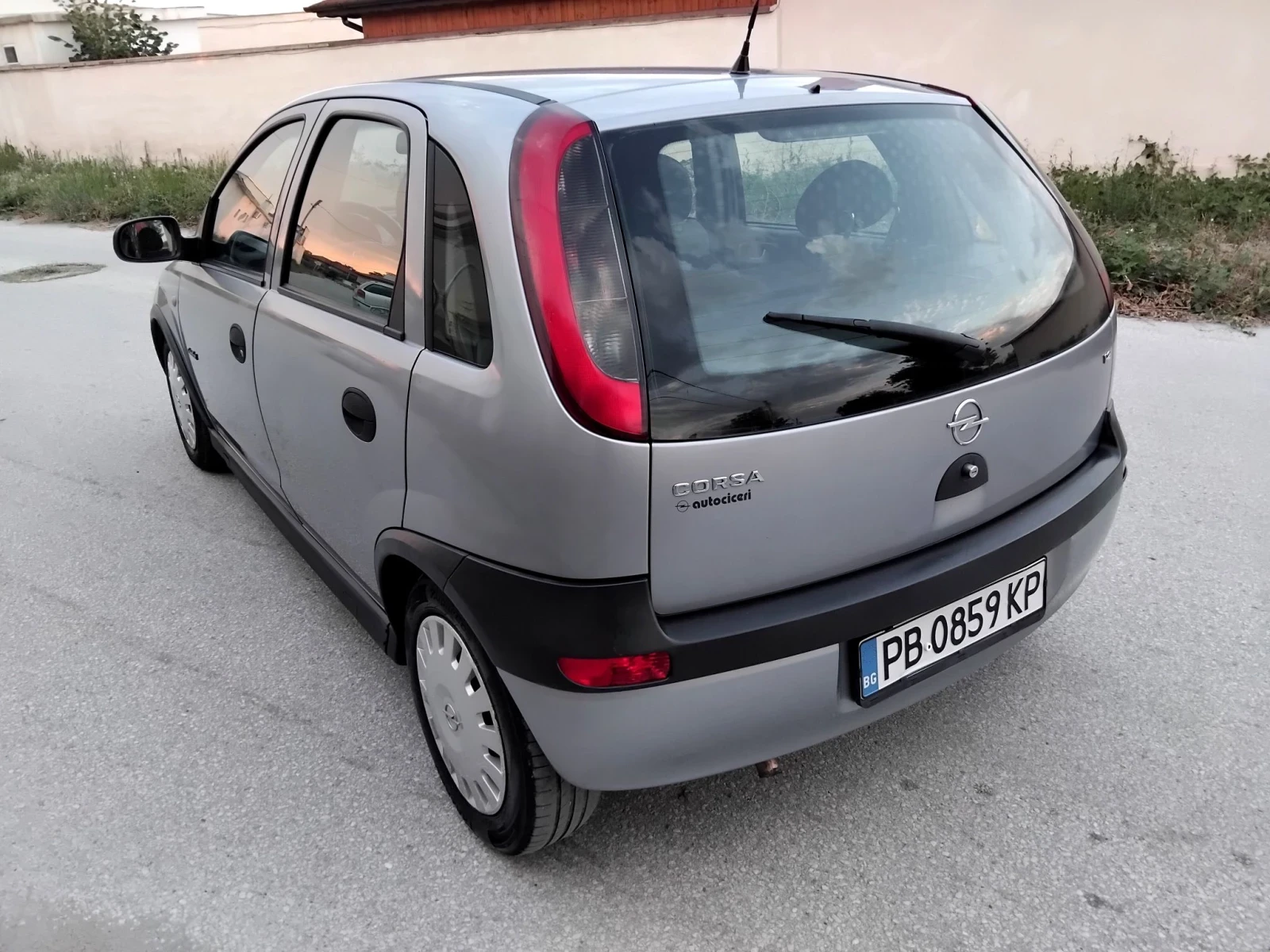 Opel Corsa 1.2i.75к+ КЛИМА ГАЗ ИНЖЕКЦИОН , снимка 8 - Автомобили и джипове - 55578923