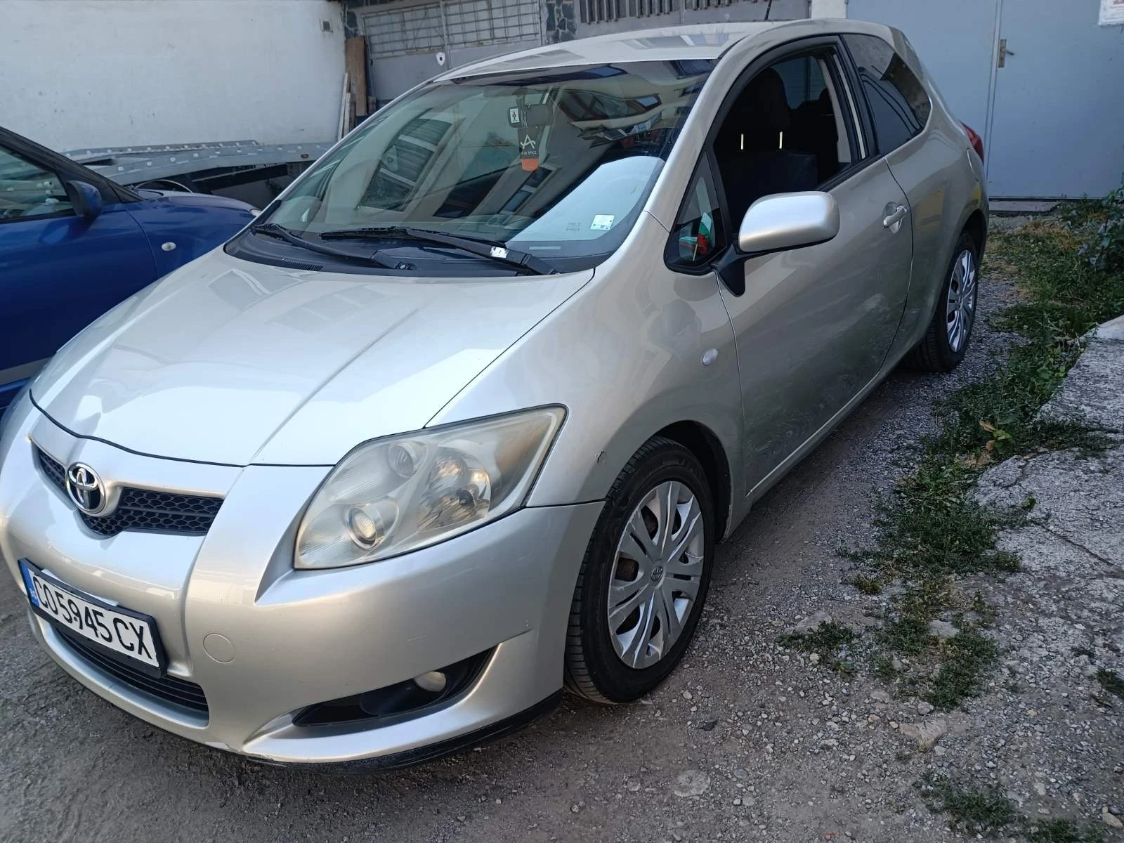 Toyota Auris 1.6, 124 к.с. Газов инжекцион, снимка 2 - Автомобили и джипове - 55778234