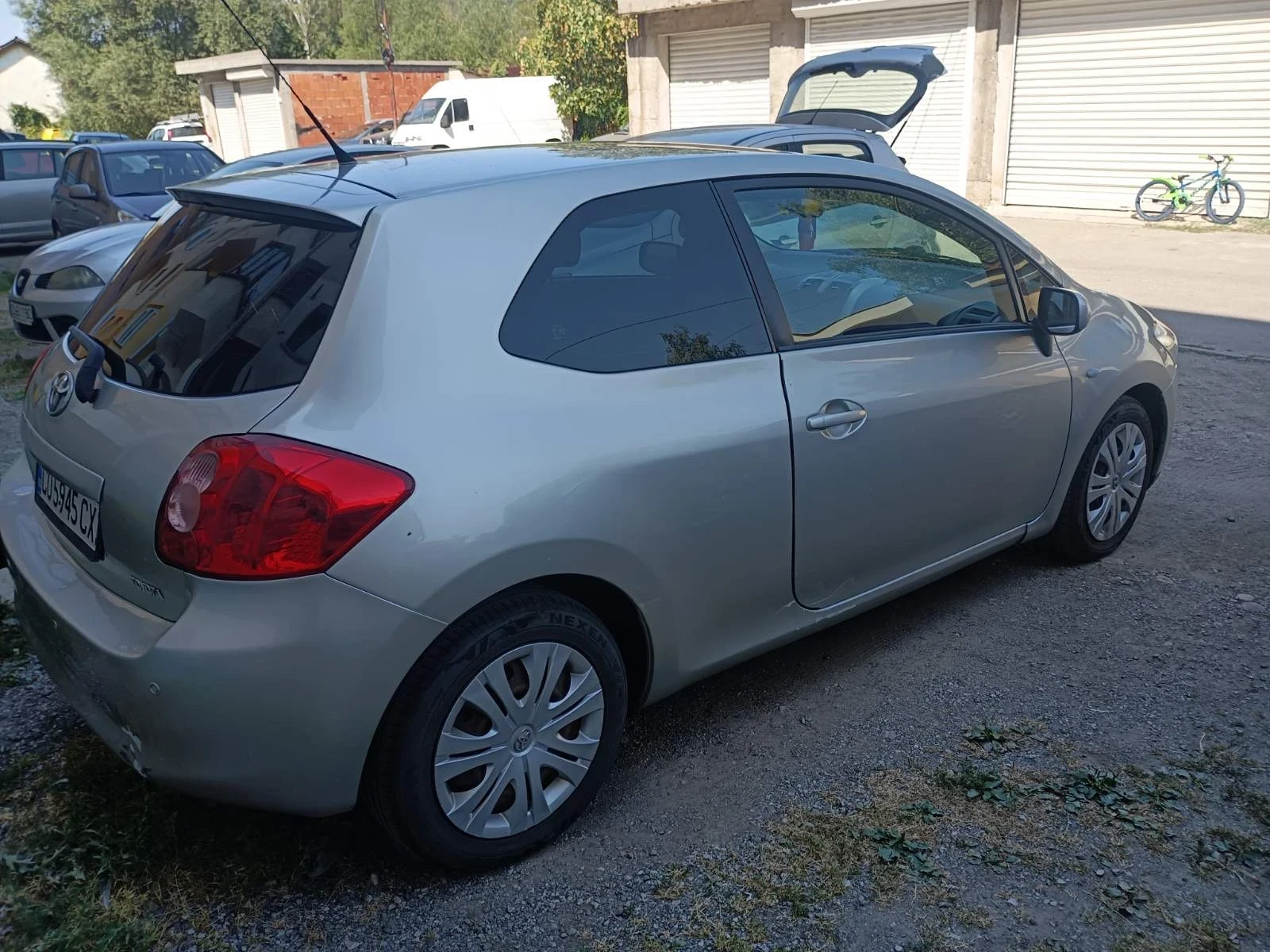Toyota Auris 1.6, 124 к.с. Газов инжекцион, снимка 5 - Автомобили и джипове - 55778234