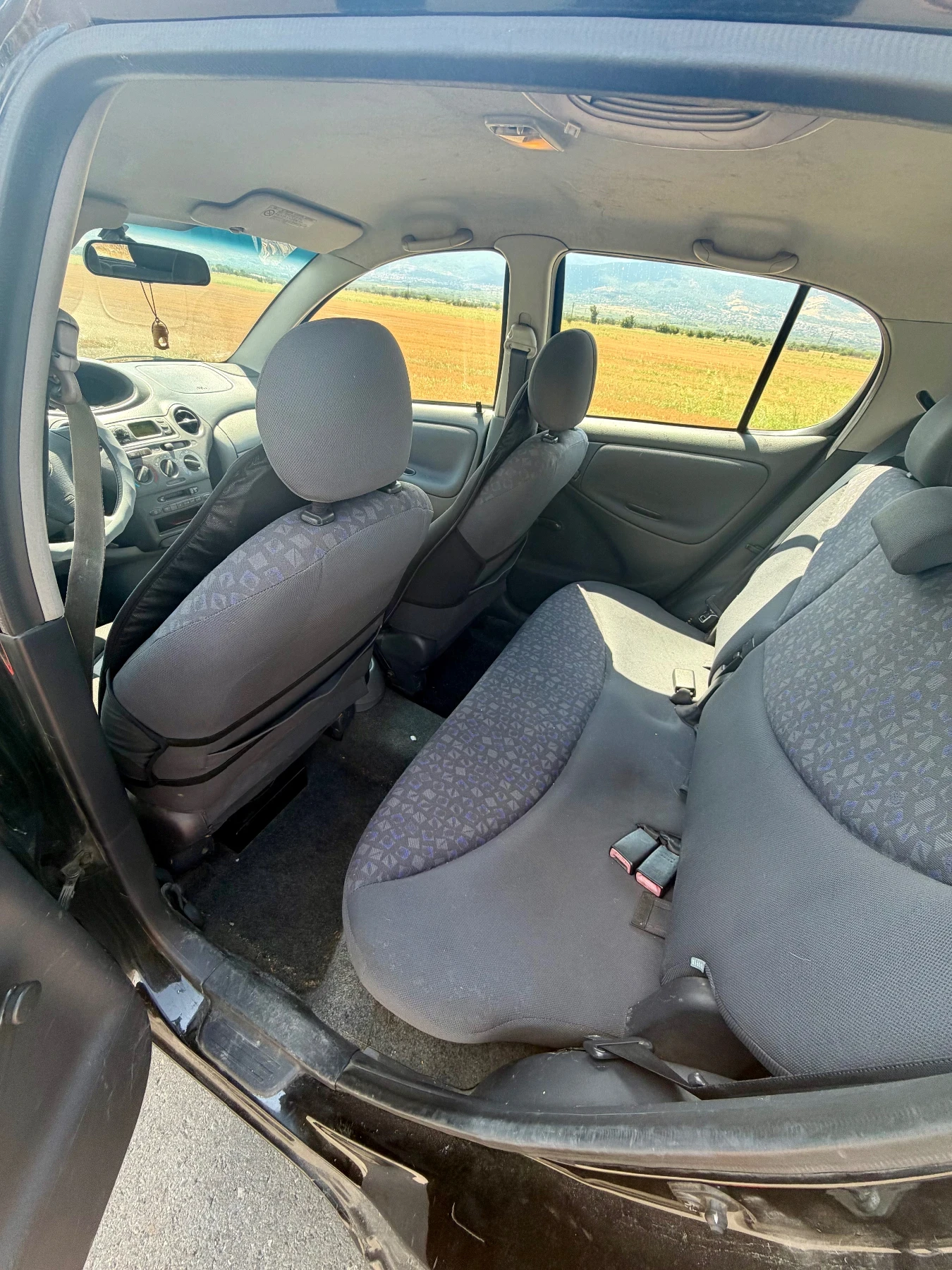 Toyota Yaris, снимка 6 - Автомобили и джипове - 55834968