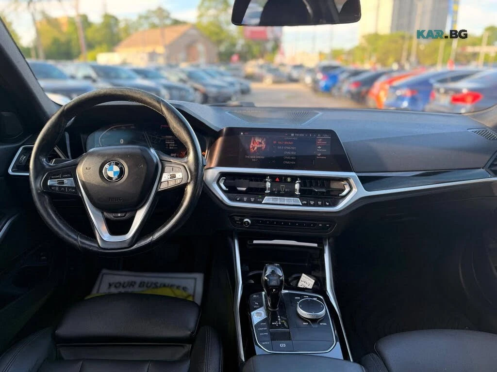 BMW 330 xDrive * АвтоКредит * (ЦЕНА ДО БГ), снимка 12 - Автомобили и джипове - 55972913