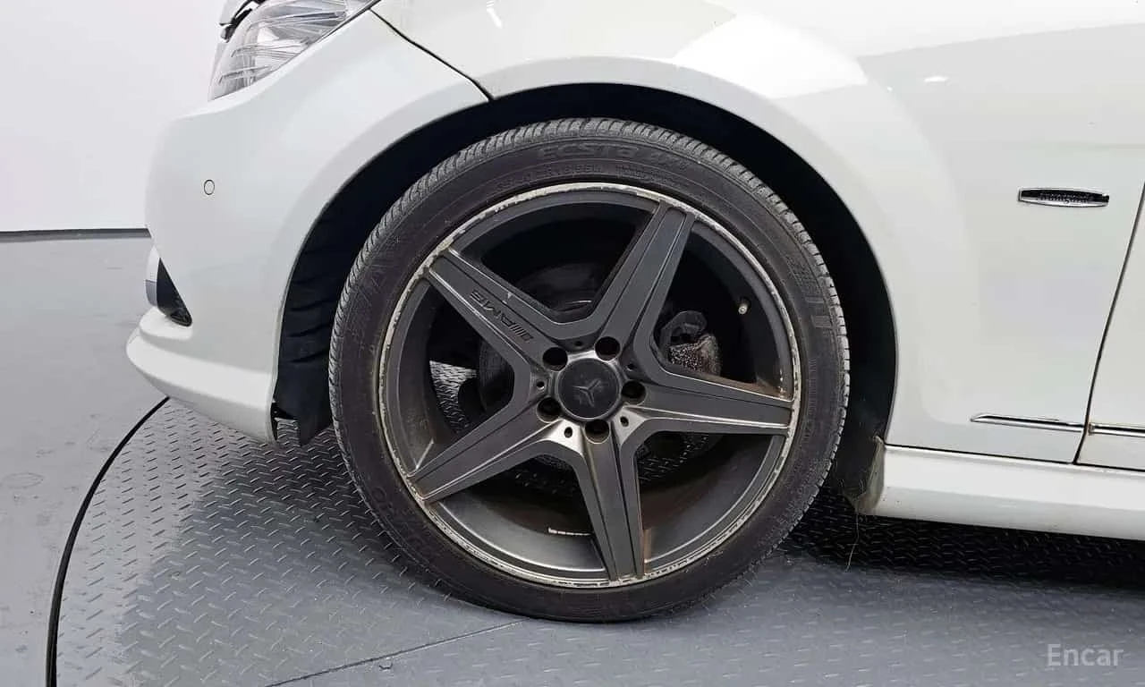 Mercedes-Benz C 250 * C250 AVANTGARDE * ЦЕНА ДО БГ, снимка 5 - Автомобили и джипове - 56215761