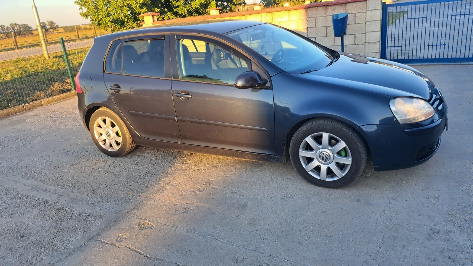 VW Golf Golf 5, снимка 8 - Автомобили и джипове - 56348994