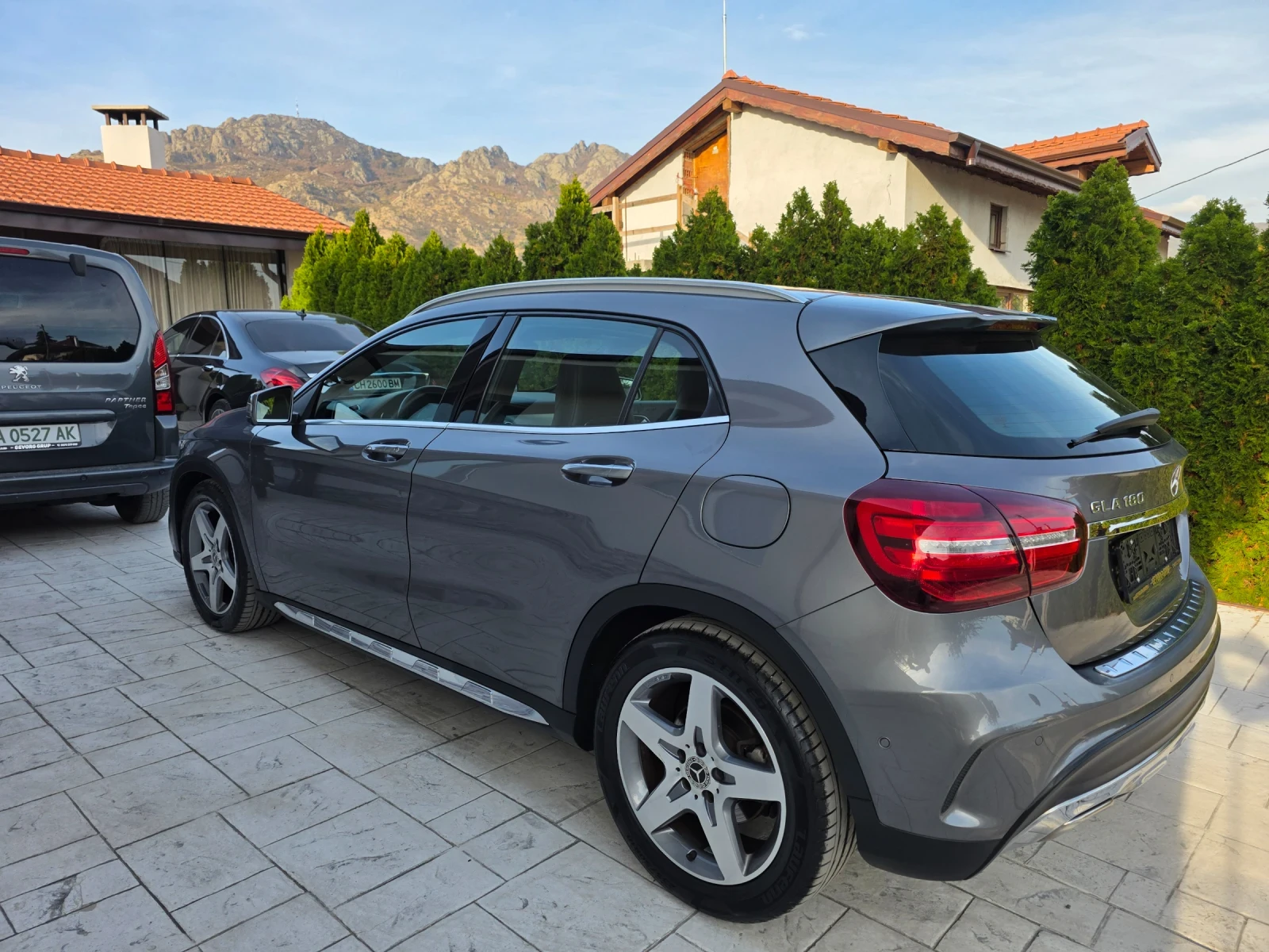 Mercedes-Benz GLA 180 1.8  AMG  FACE  | Mobile.bg � ����������� 8