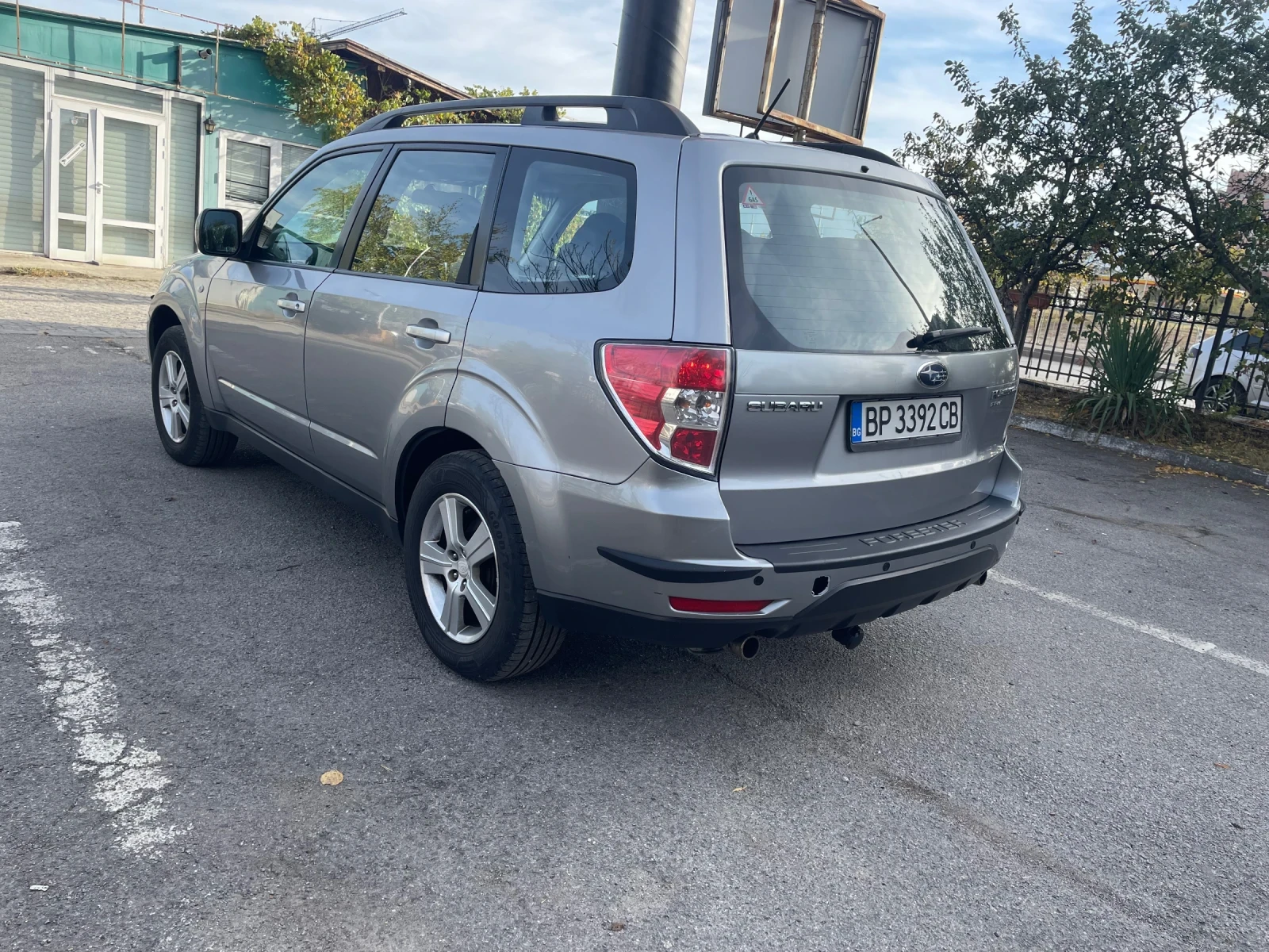 Subaru Forester 2.0R , снимка 3 - Автомобили и джипове - 56655582