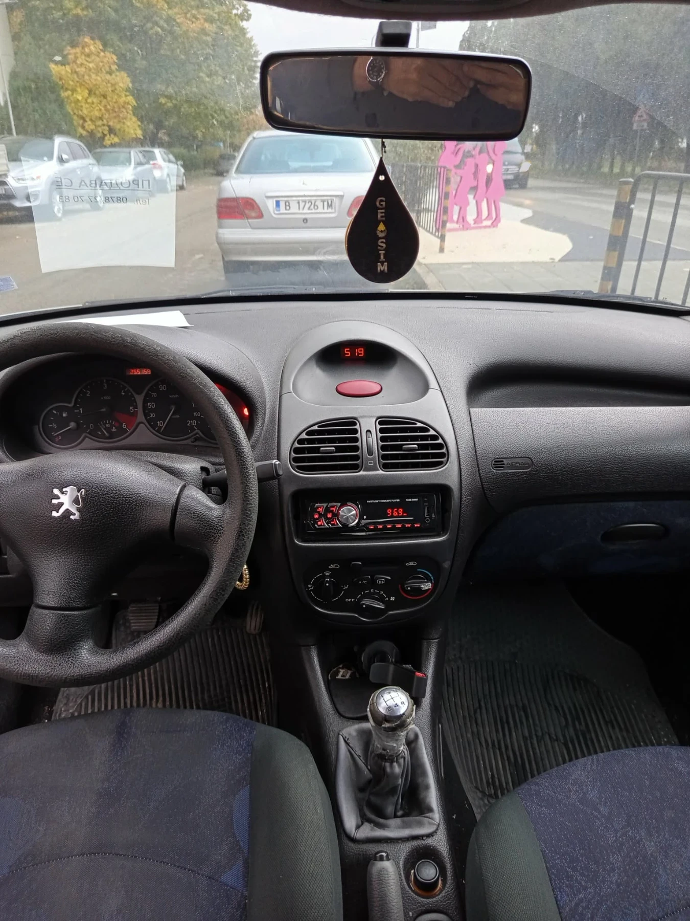 Peugeot 206, снимка 5 - Автомобили и джипове - 56712510