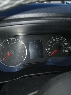 Dacia Duster Газ/бензин, снимка 2