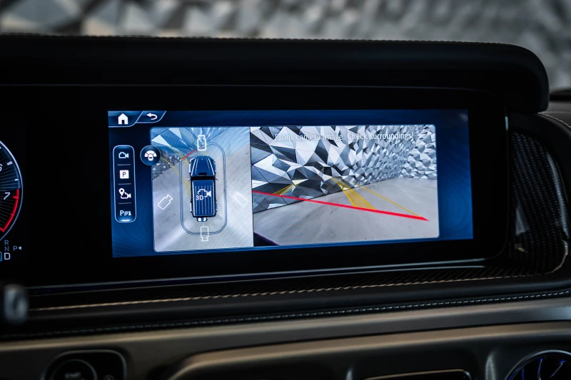 Mercedes-Benz G 63 AMG Carbon* Burmester* 360, снимка 17 - Автомобили и джипове - 51891909