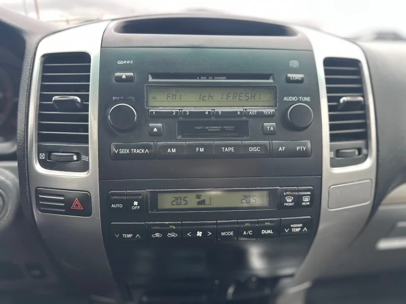 Toyota Land cruiser 3.0* Автоматик* Топ, снимка 13 - Автомобили и джипове - 52308292