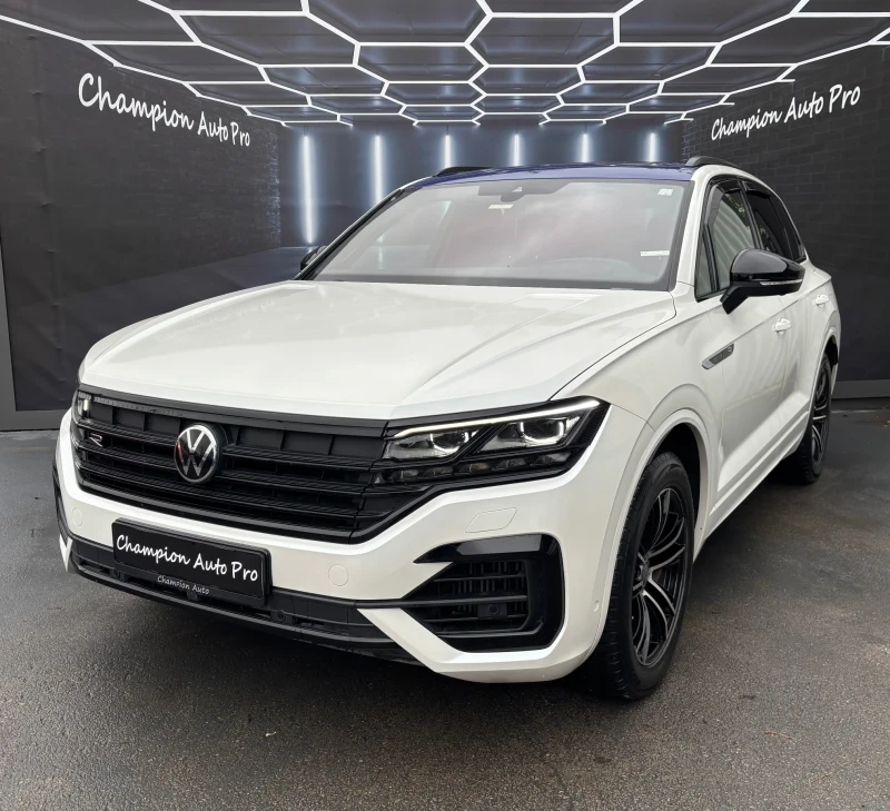 VW Touareg R 3.0I V6, снимка 2 - Автомобили и джипове - 52388001