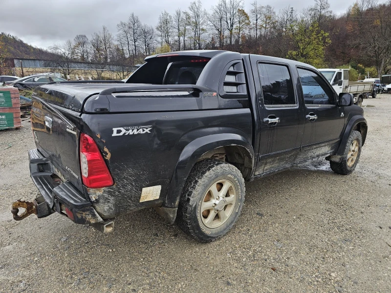 Isuzu D-max Klimatik, снимка 5 - Автомобили и джипове - 52636635