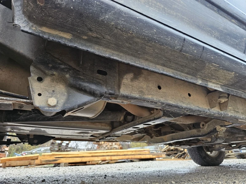 Isuzu D-max Klimatik, снимка 4 - Автомобили и джипове - 52636635